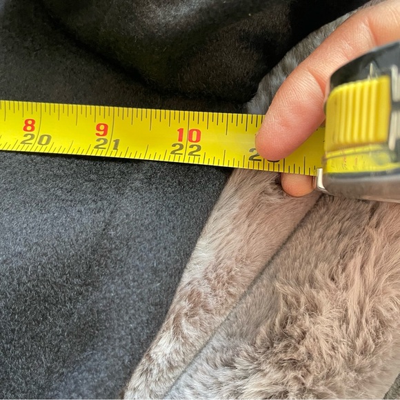 NEW WITH TAGS Lauren Ralph Lauren 100% Chasmere Mid length Black Coat 40R - Picture 7 of 8